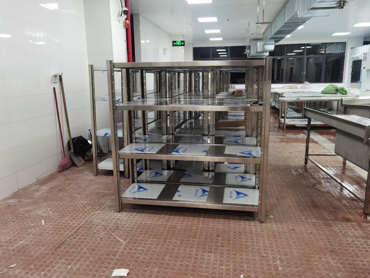 珠海商用廚房設(shè)備廠家 一站式廚房工程解決方案與價(jià)格、電話、圖片詳解
